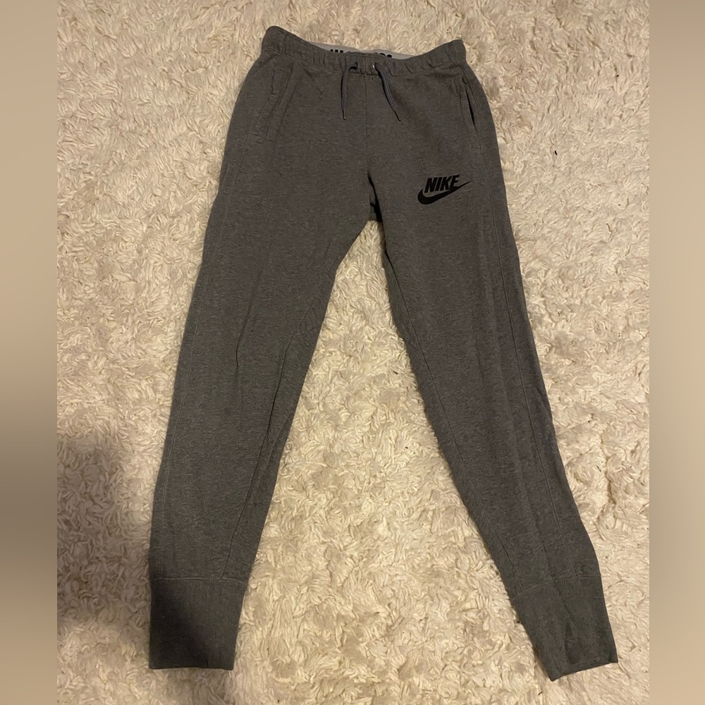 Nike joggers